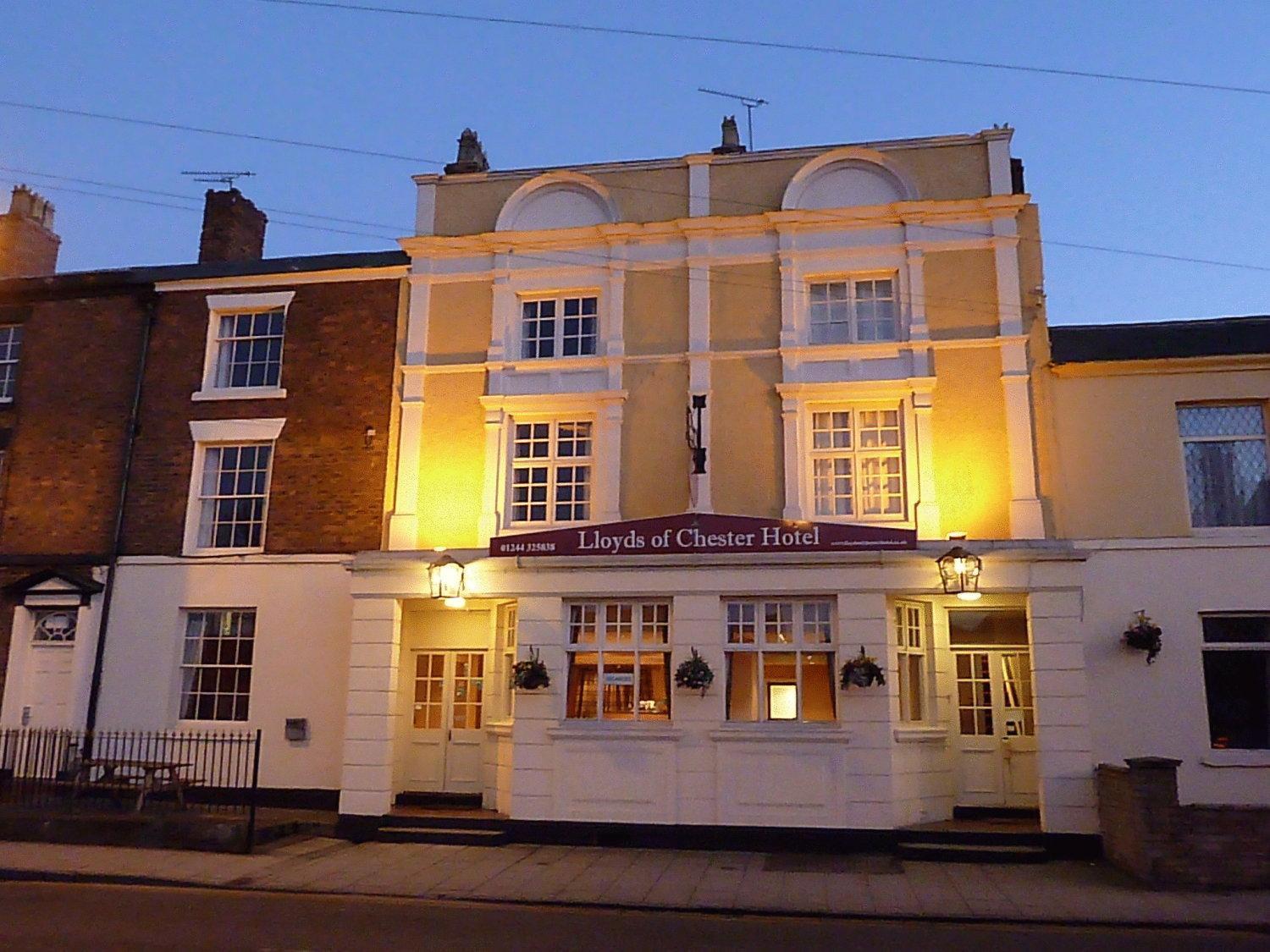 Lloyds Of Chester Exterior foto