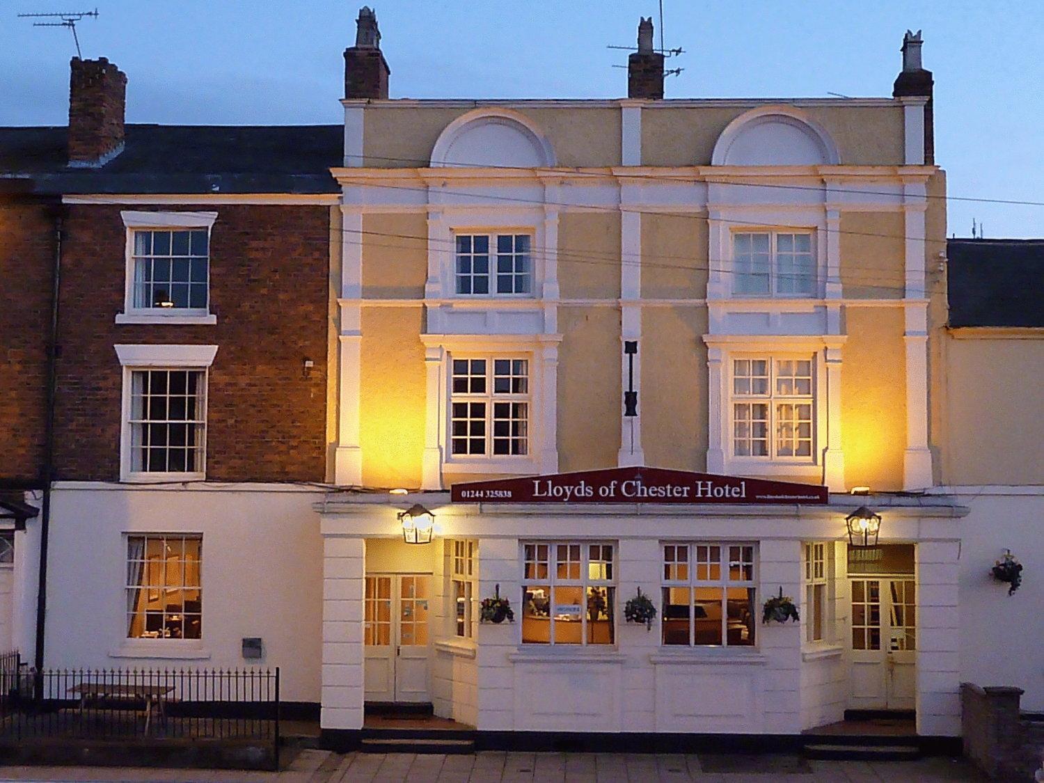 Lloyds Of Chester Exterior foto